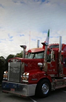 Rides Down Under: Aussie Truckers